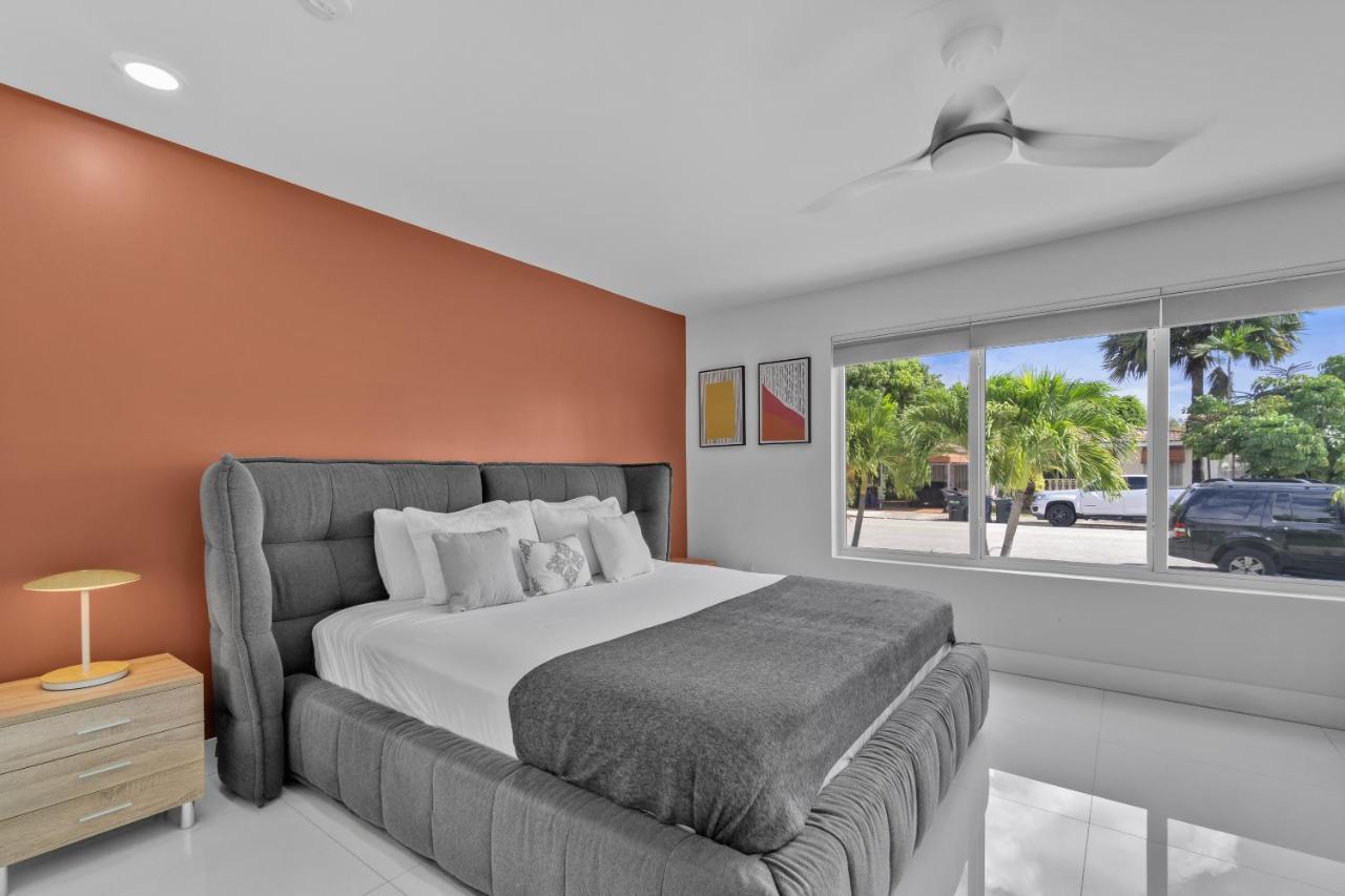 Luxury House 4 Beds Heated Pool W Jaccuzzi Apartment North Bay Village Luaran gambar