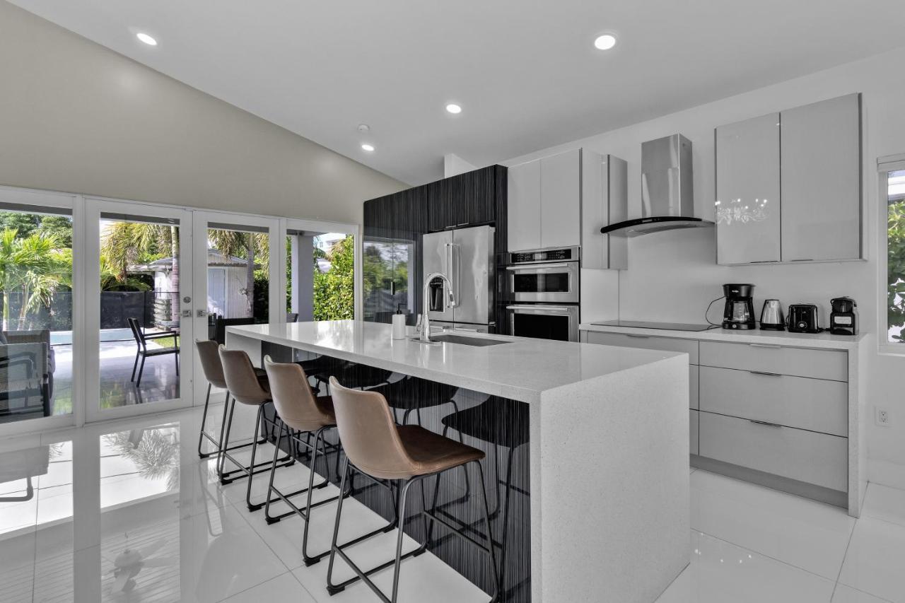 Luxury House 4 Beds Heated Pool W Jaccuzzi Apartment North Bay Village Luaran gambar