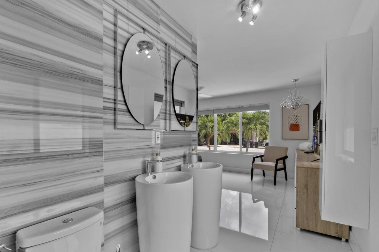 Luxury House 4 Beds Heated Pool W Jaccuzzi Apartment North Bay Village Luaran gambar