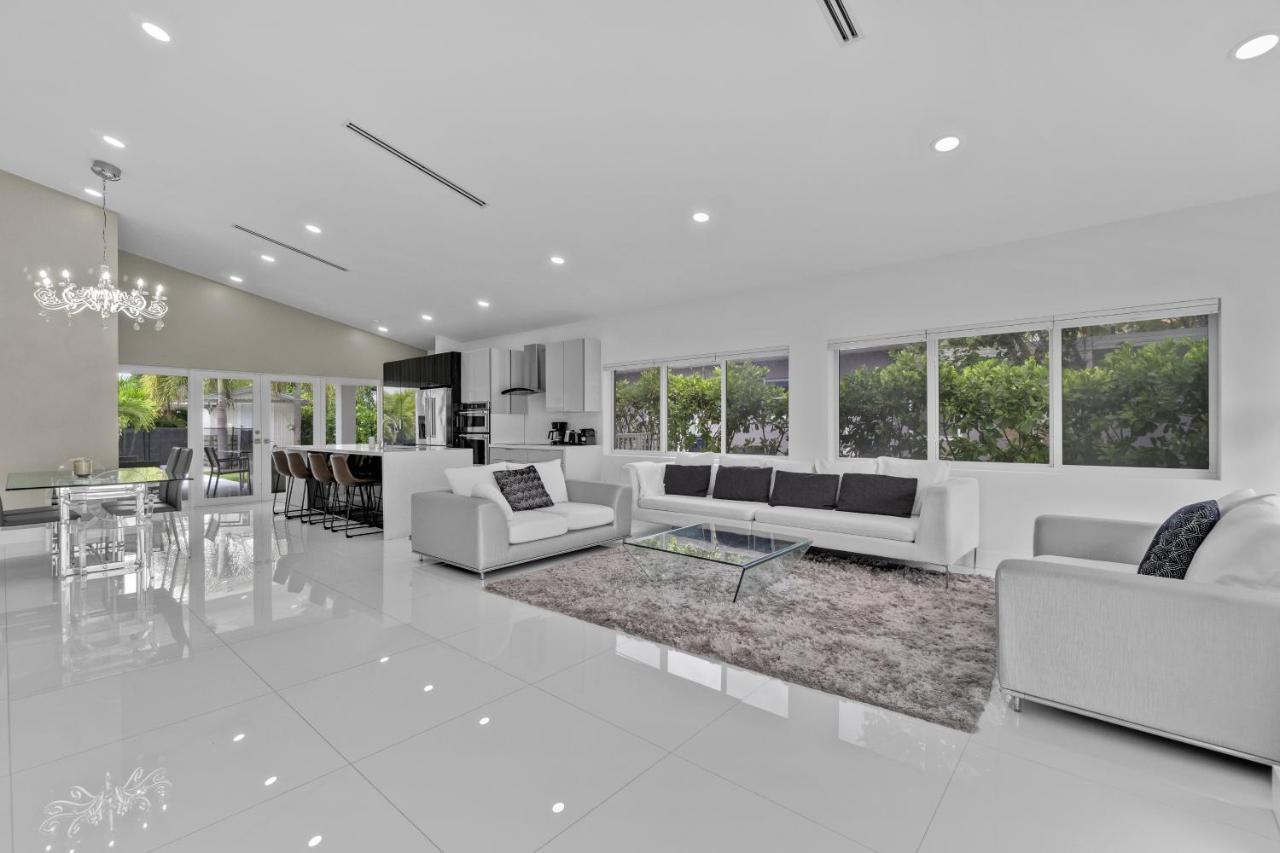 Luxury House 4 Beds Heated Pool W Jaccuzzi Apartment North Bay Village Luaran gambar