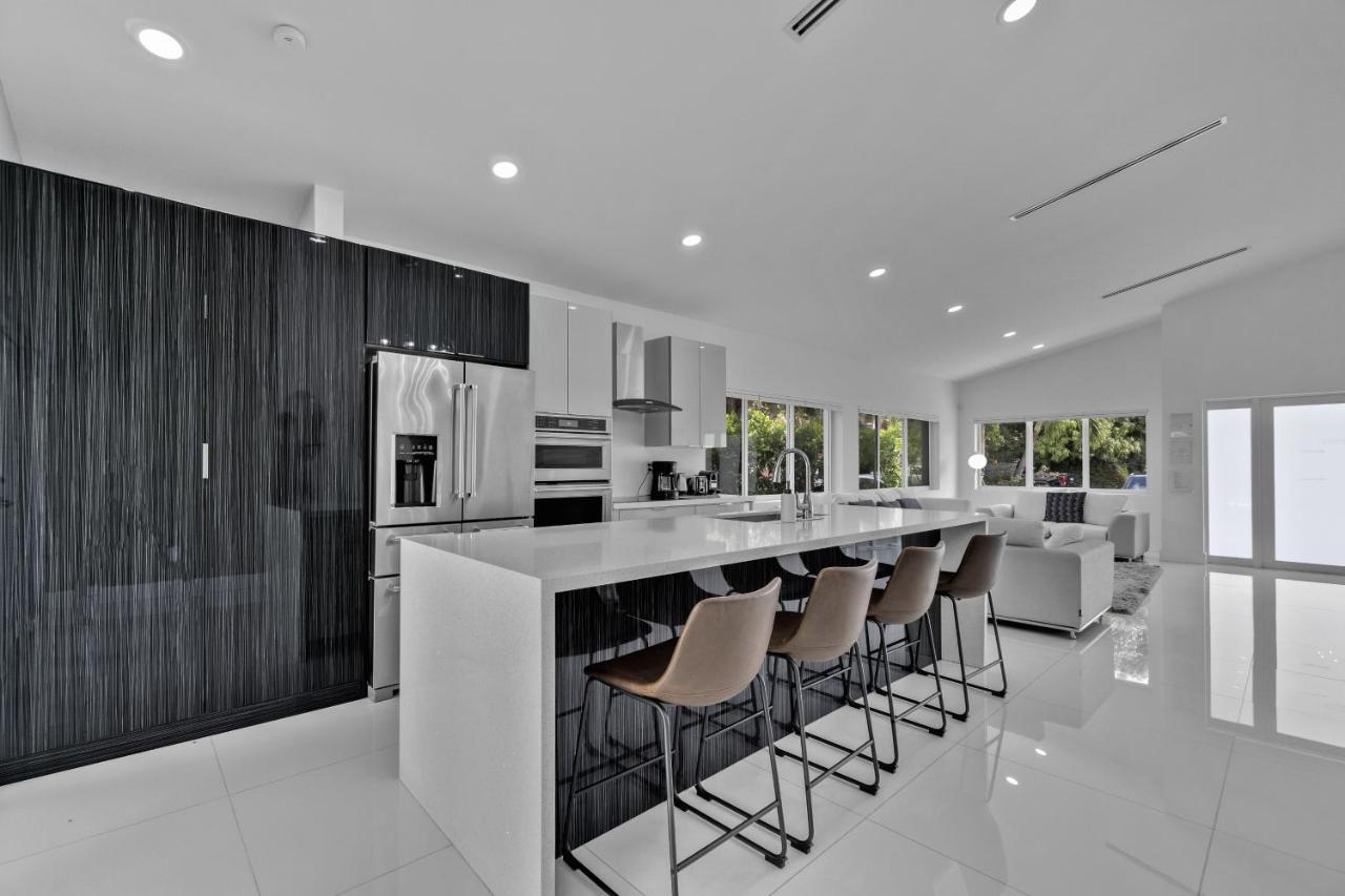 Luxury House 4 Beds Heated Pool W Jaccuzzi Apartment North Bay Village Luaran gambar